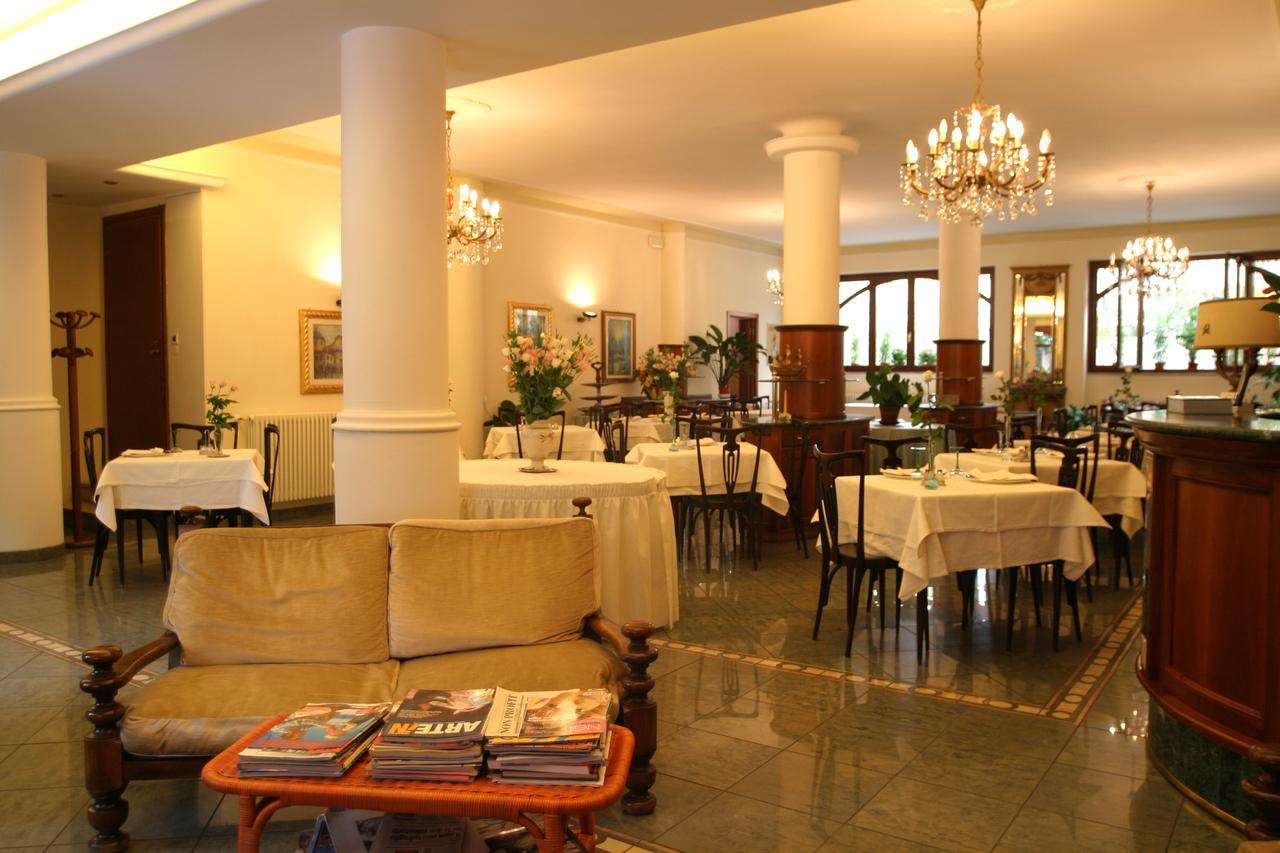 Hotel Pescetto Albenga Luaran gambar