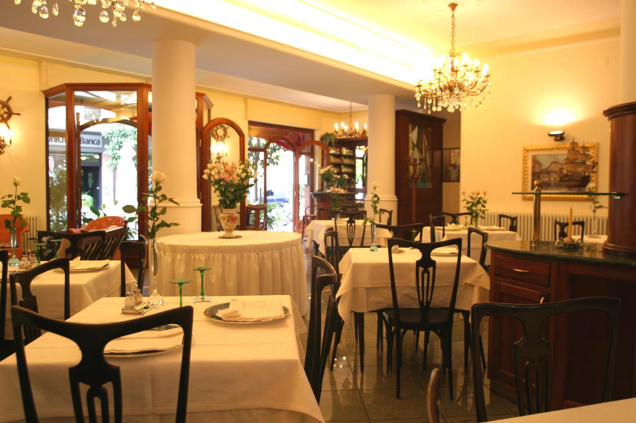 Hotel Pescetto Albenga Luaran gambar