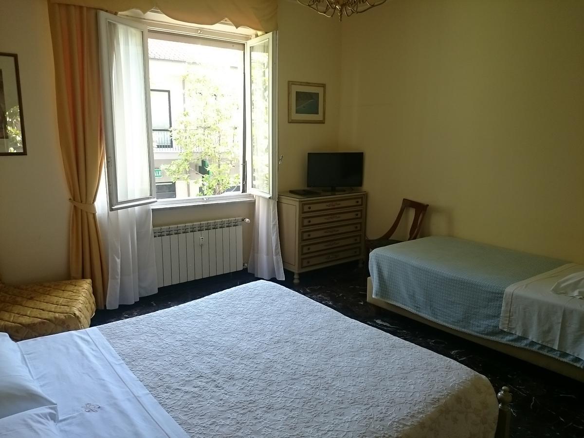 Hotel Pescetto Albenga Luaran gambar
